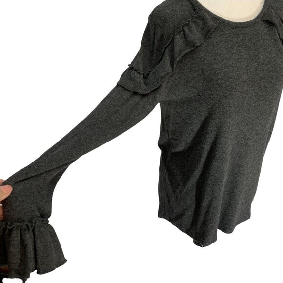 carolina Belle Montreal Grey Long Sleeve Sweater Ruffle Detail Size M - Picture 4 of 10